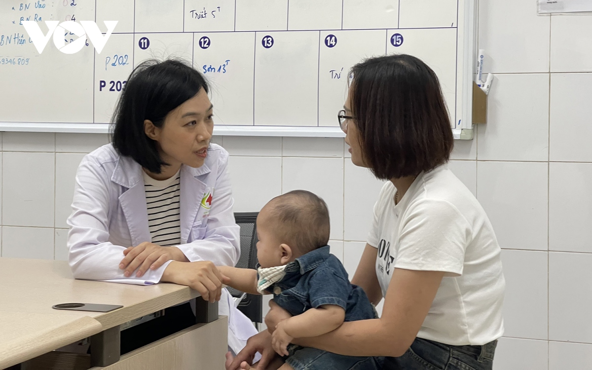 Được theo dõi từ trong bụng mẹ, bé trai sớm thoát cảnh “hở hàm ếch”